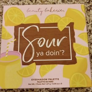 ¡!SOLD¡!Beauty Bakerie eye palette